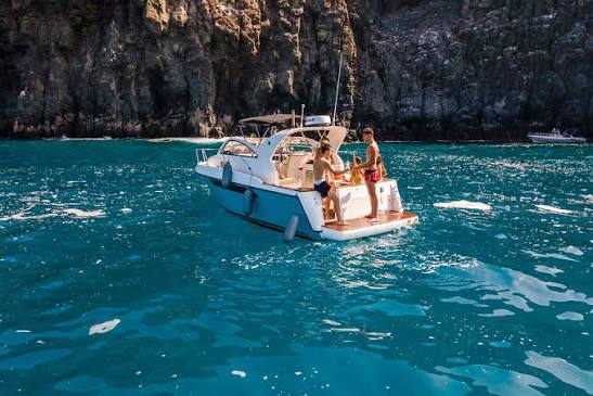 Prenons une PIROGUE